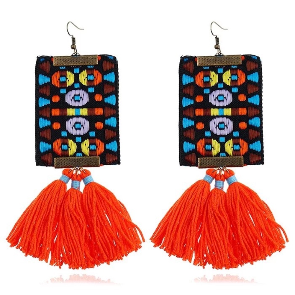 Super cute embroidered fa robe drop earrings